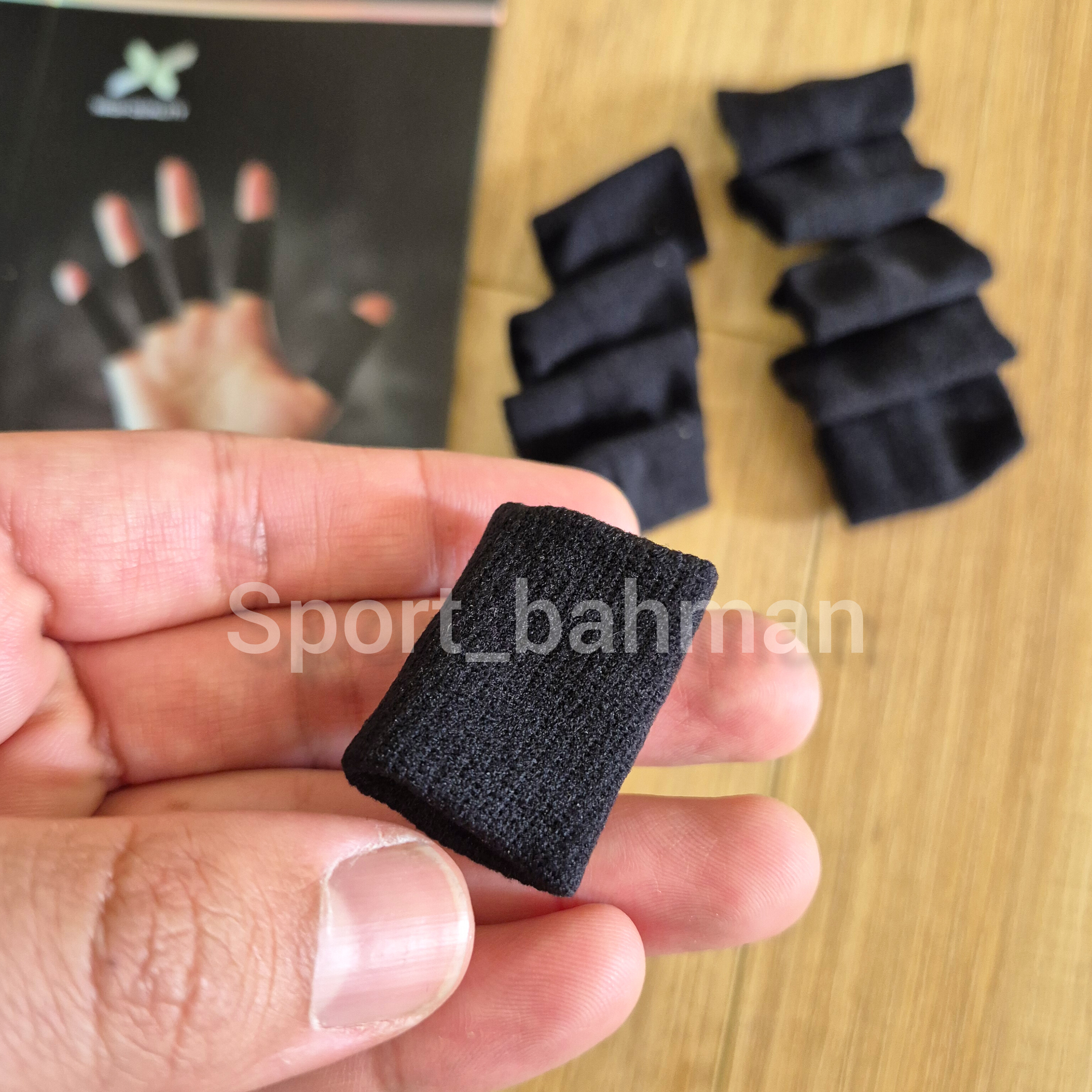 محافظ انگشتی والیبال